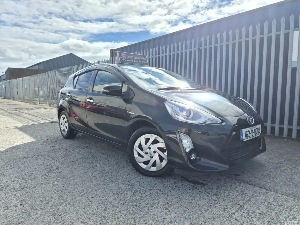 Toyota Aqua Hatchback, Petrol Hybrid, 2016, Black