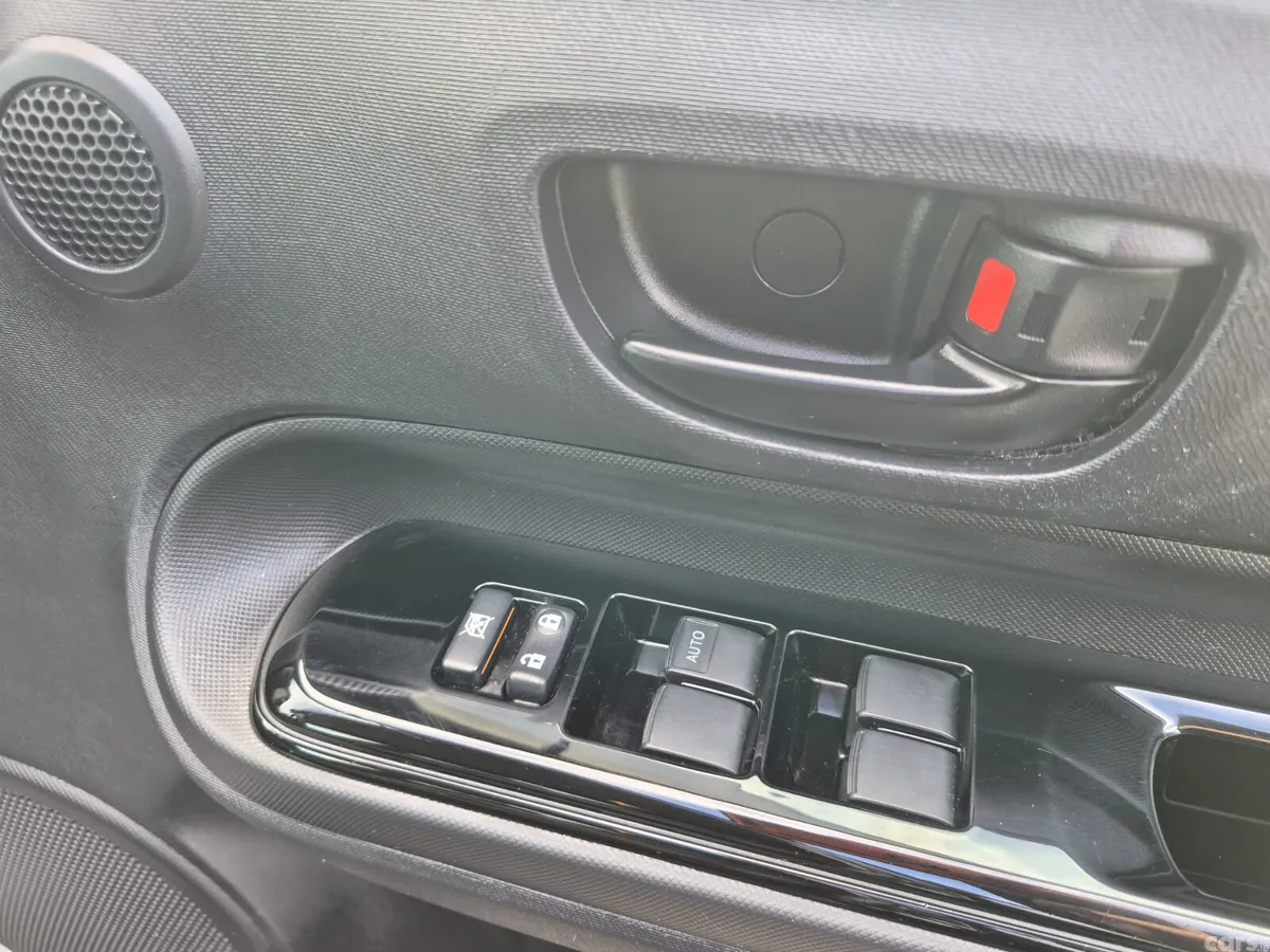 Toyota Aqua Hatchback, Petrol Hybrid, 2016, Black