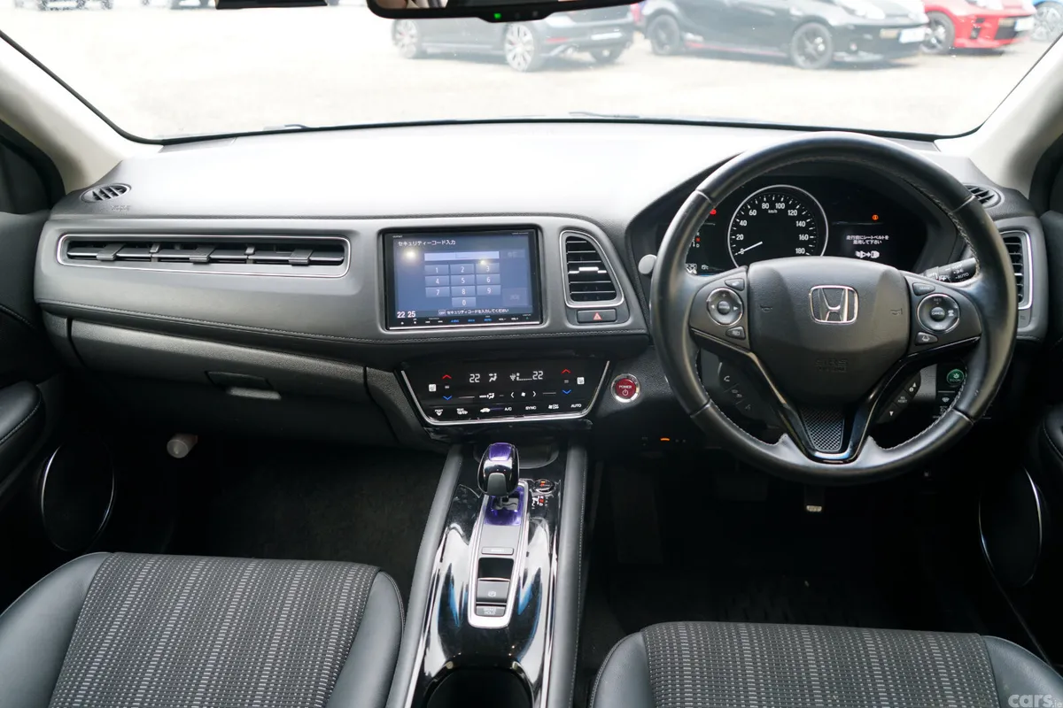 Honda Vezel SUV, Petrol Hybrid, 2016, Blue