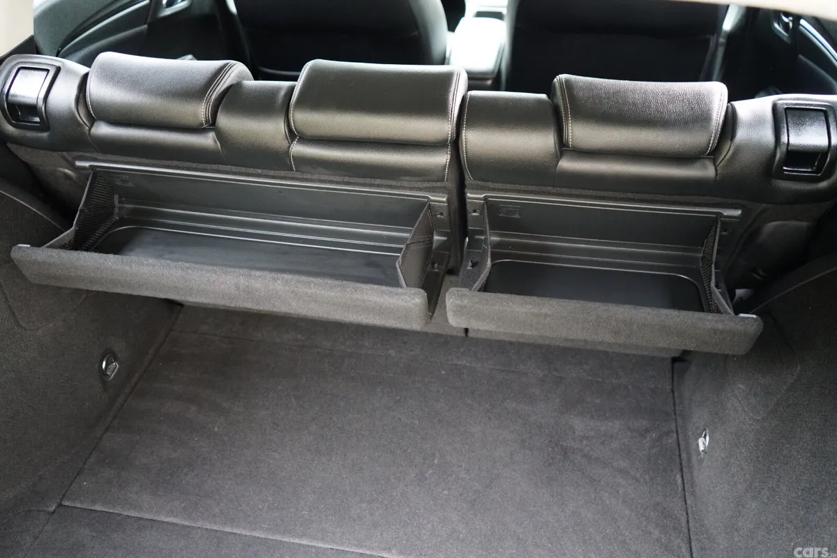 Honda Shuttle Estate, Petrol Hybrid, 2019, Silver