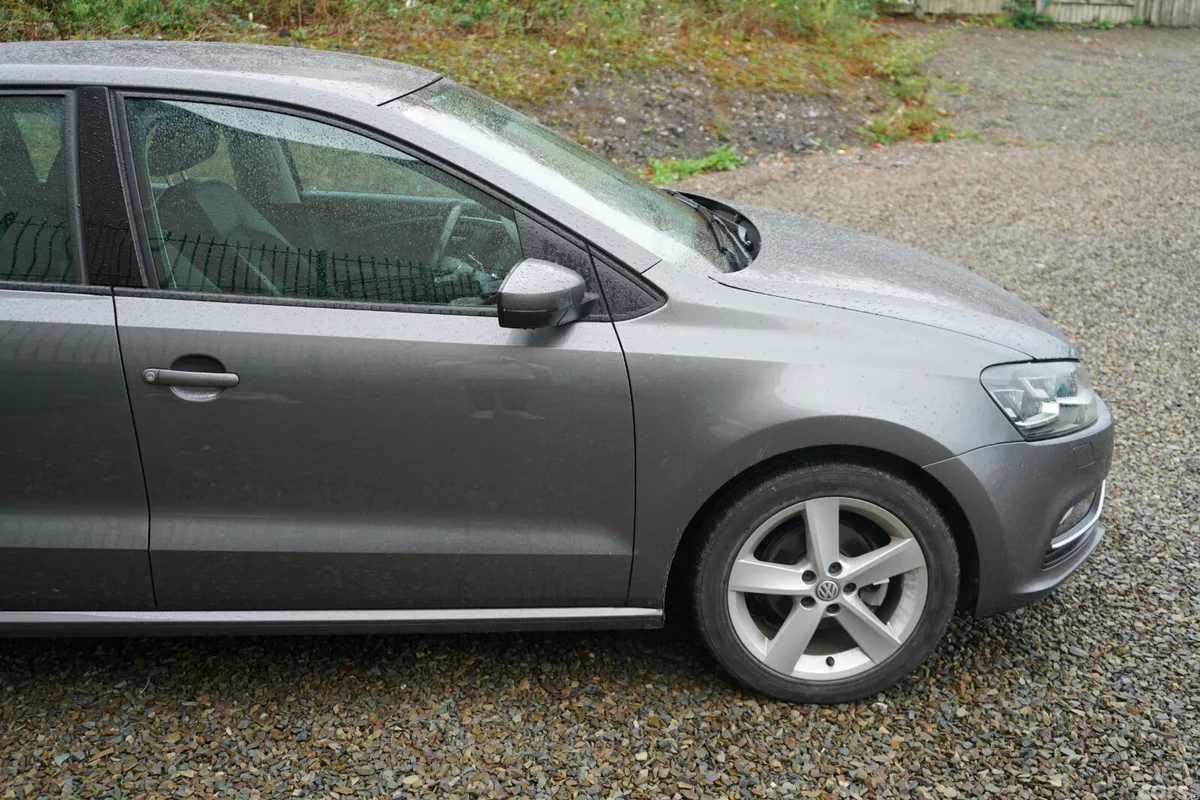 Volkswagen Polo Hatchback, Petrol, 2017, Grey