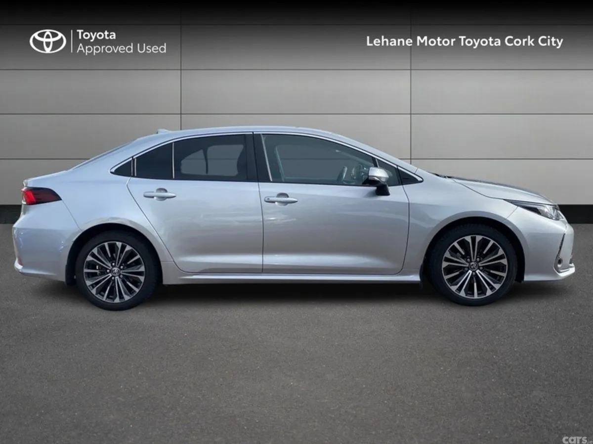Toyota Corolla Saloon, Petrol Hybrid, 2023, Grey