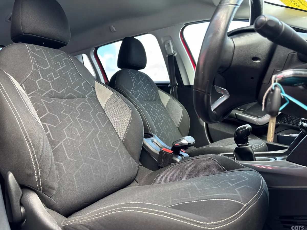 Peugeot 2008 Estate, Petrol, 2018, Red