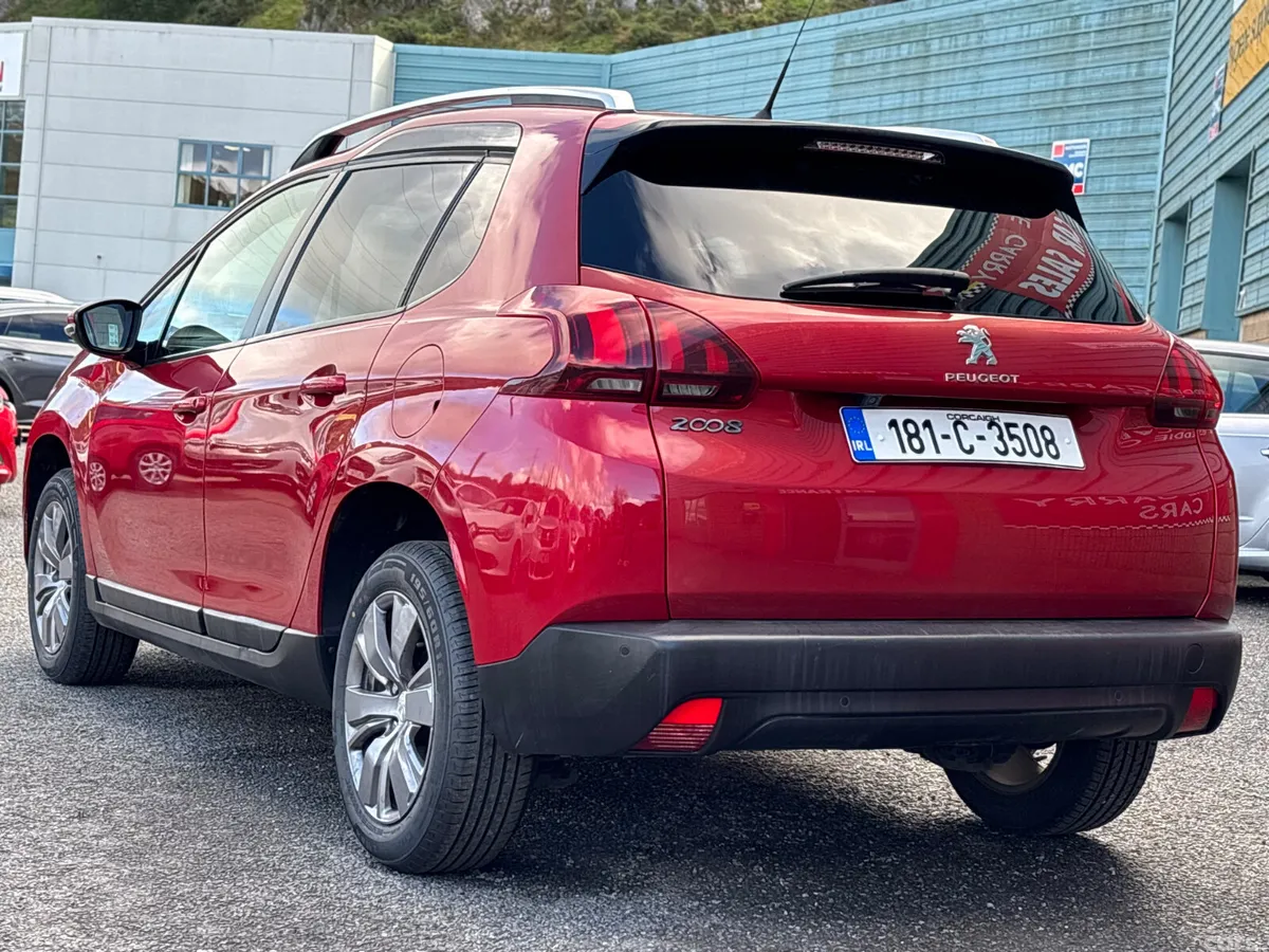 Peugeot 2008 Estate, Petrol, 2018, Red