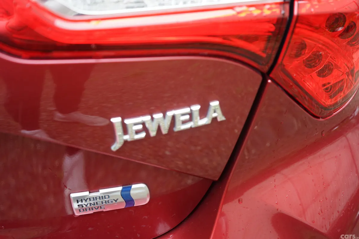 Toyota Vitz Hatchback, Petrol Hybrid, 2017, Red