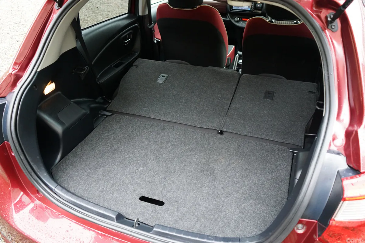 Toyota Vitz Hatchback, Petrol Hybrid, 2017, Red