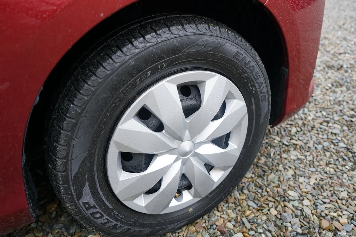 Toyota Vitz Hatchback, Petrol Hybrid, 2017, Red
