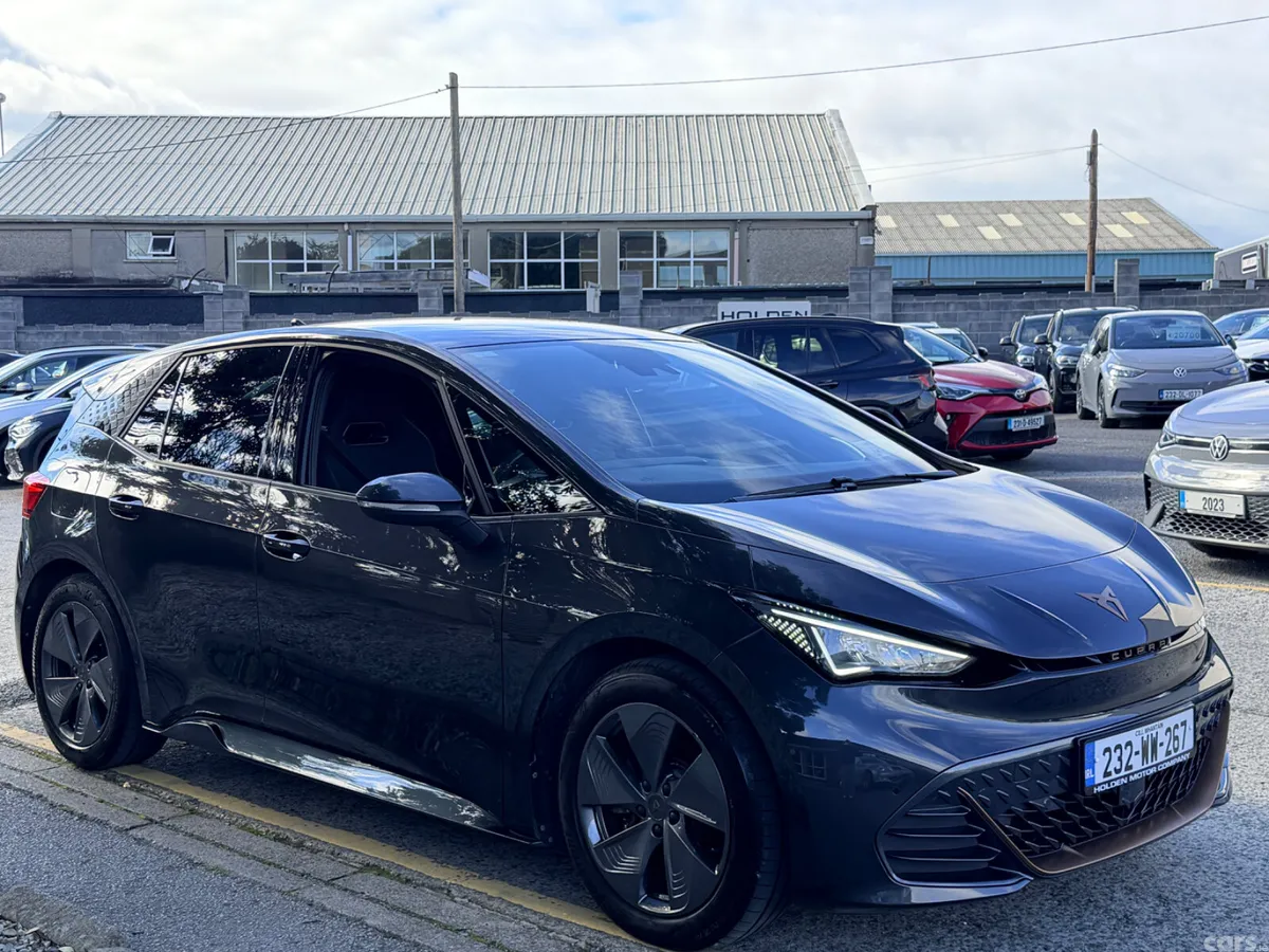 Cupra Born Estate, Electric, 2023, Grey