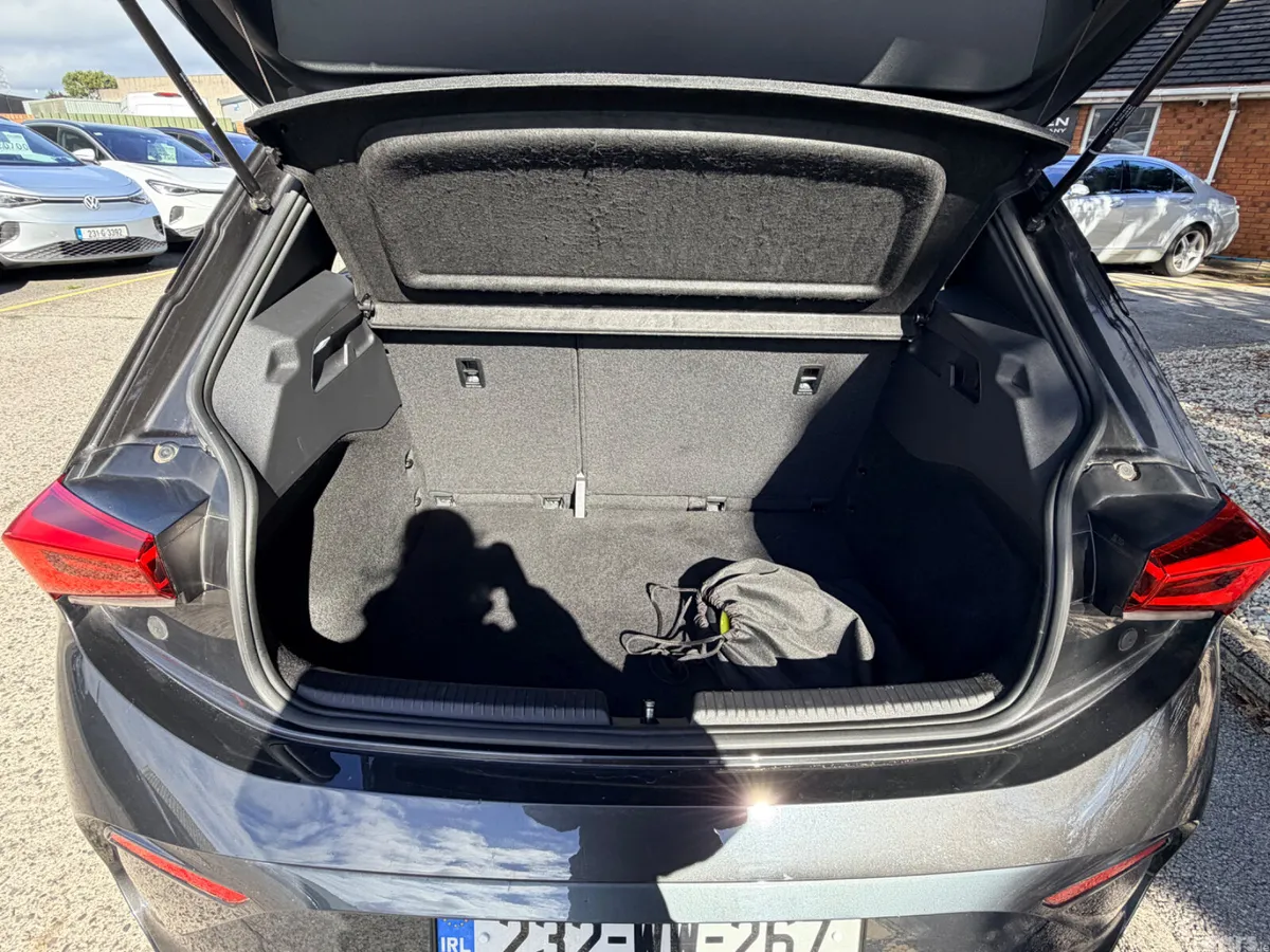 Cupra Born Estate, Electric, 2023, Grey