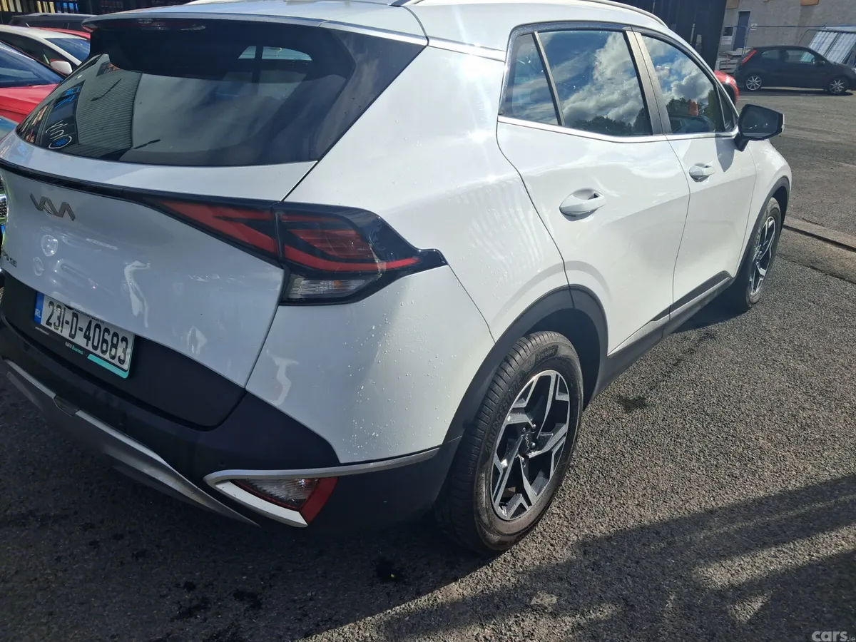 Kia Sportage SUV, Diesel, 2023, White