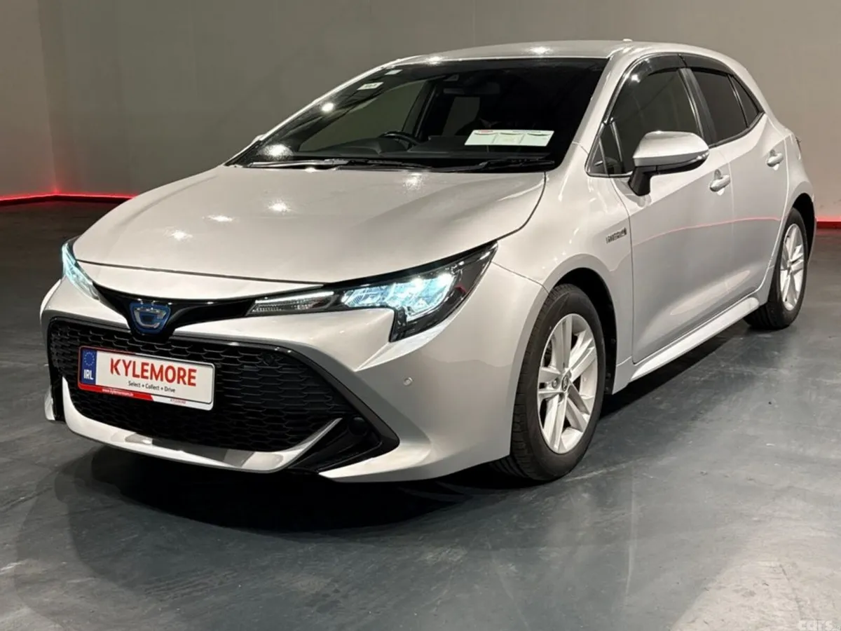 Toyota Corolla Hatchback, Petrol Hybrid, 2019, Silver