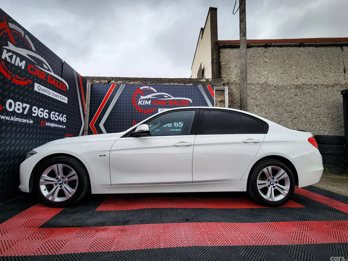 BMW 3-Series Saloon, Petrol, 2013, White
