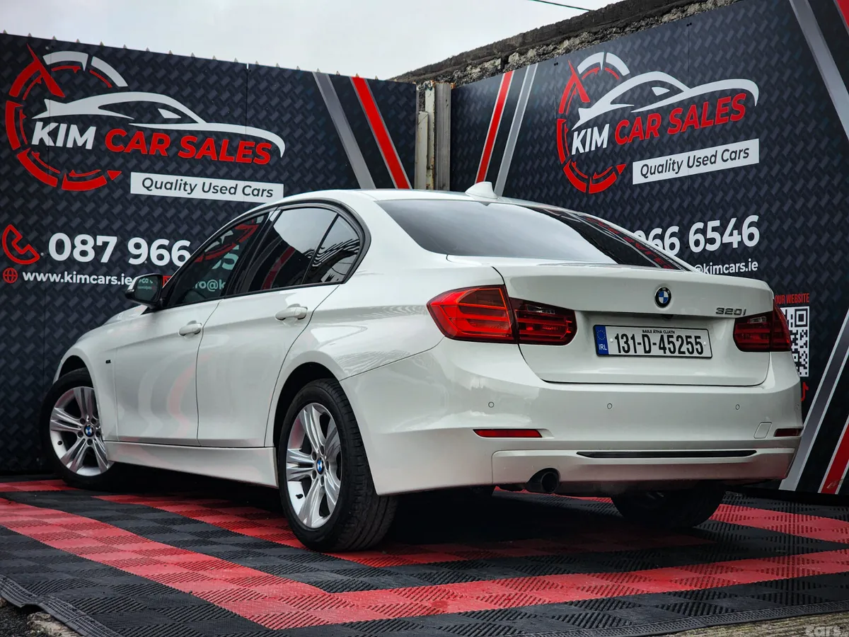 BMW 3-Series Saloon, Petrol, 2013, White