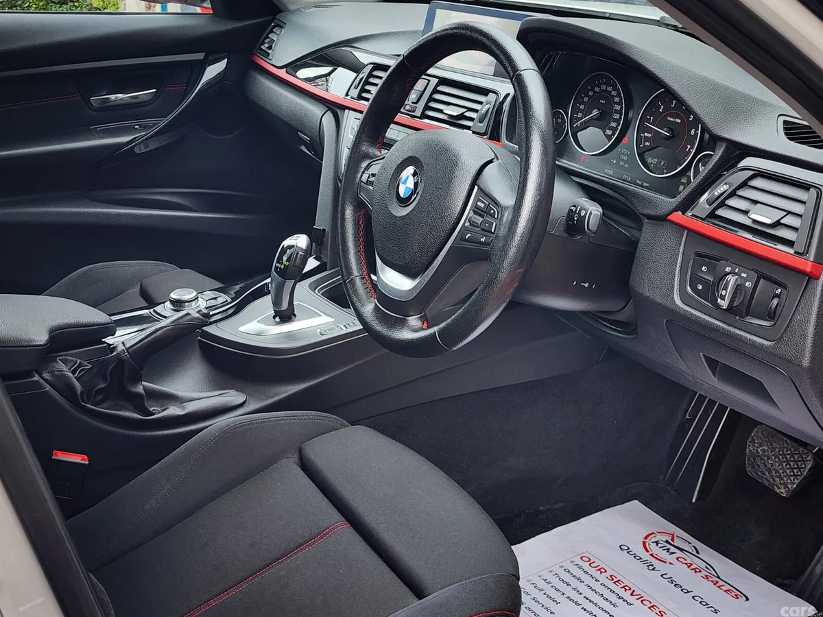 BMW 3-Series Saloon, Petrol, 2013, White