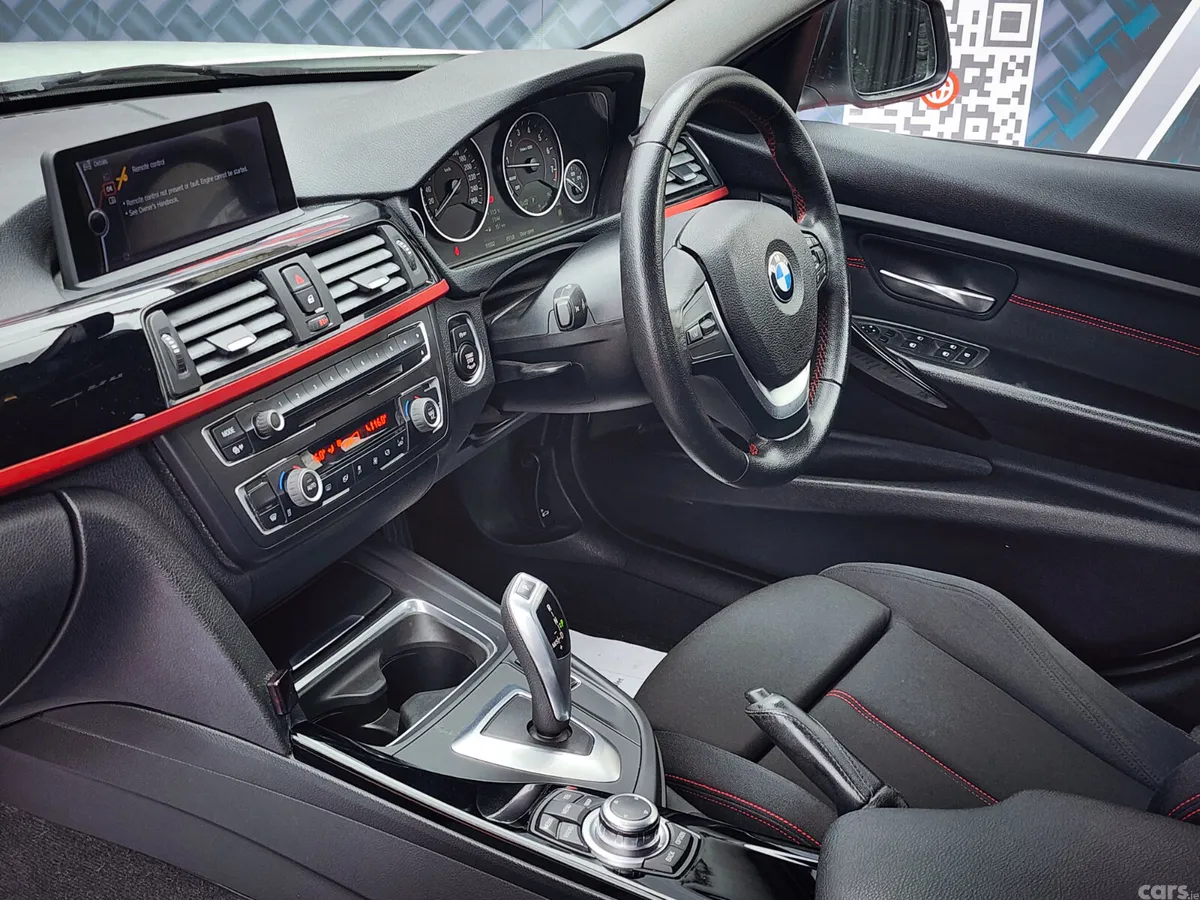BMW 3-Series Saloon, Petrol, 2013, White