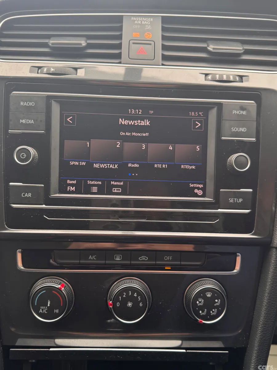 Volkswagen Golf Hatchback, Diesel, 2019, Grey