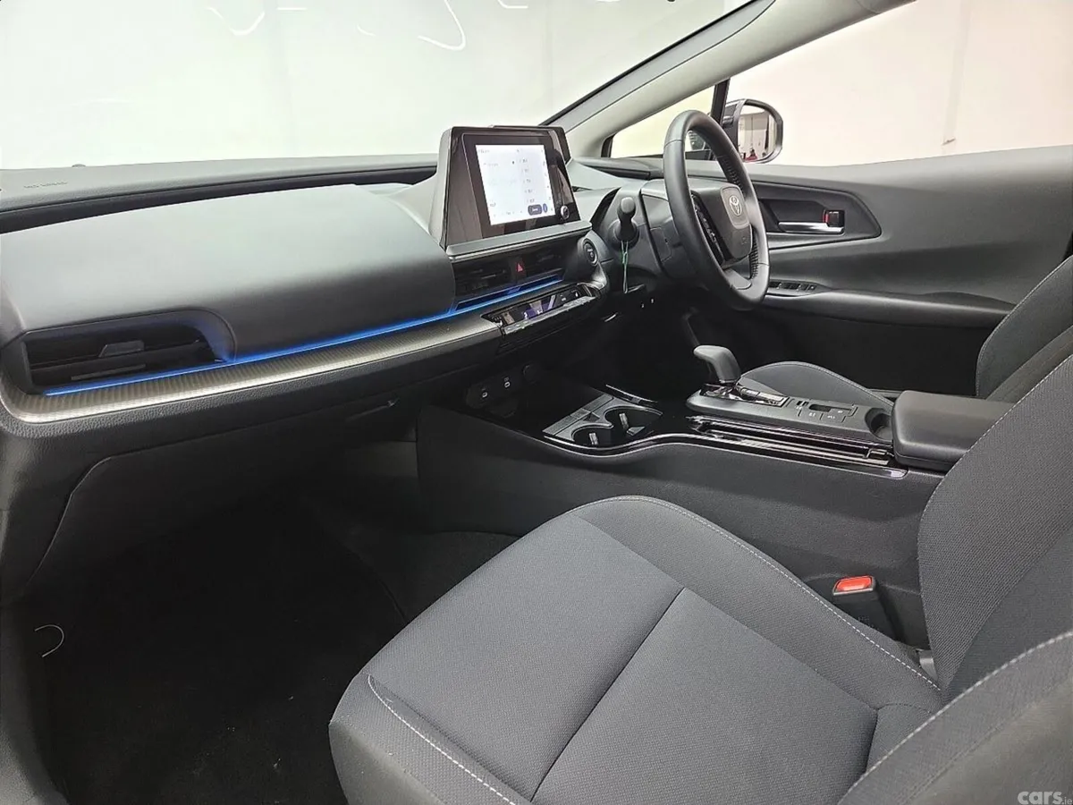 Toyota Prius Hatchback, Petrol Hybrid, 2024, White