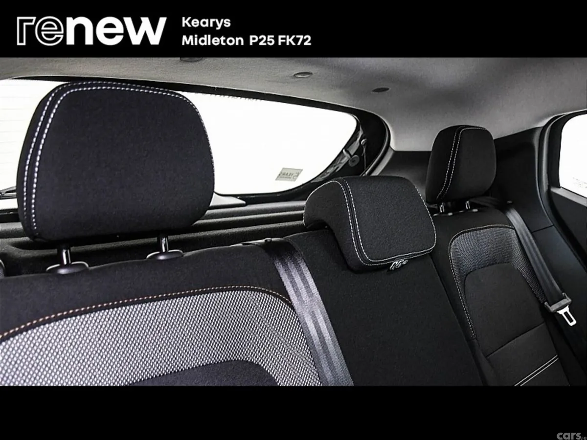 Dacia Sandero Stepway SUV, Petrol, 2024, Black