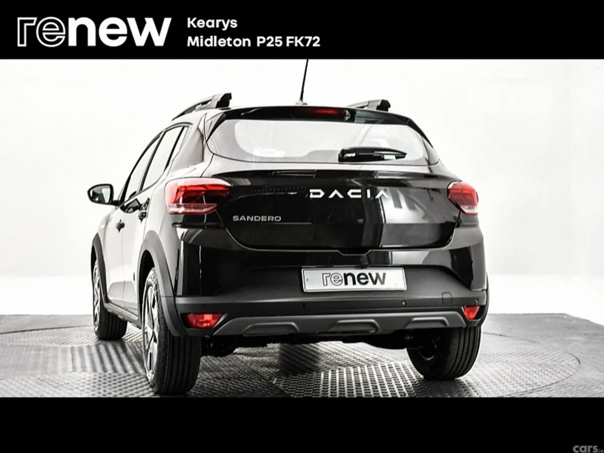 Dacia Sandero Stepway SUV, Petrol, 2024, Black