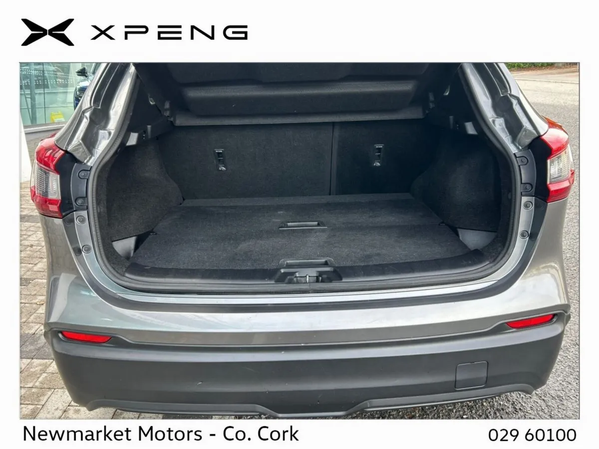 Nissan Qashqai SUV, Diesel, 2019, Grey