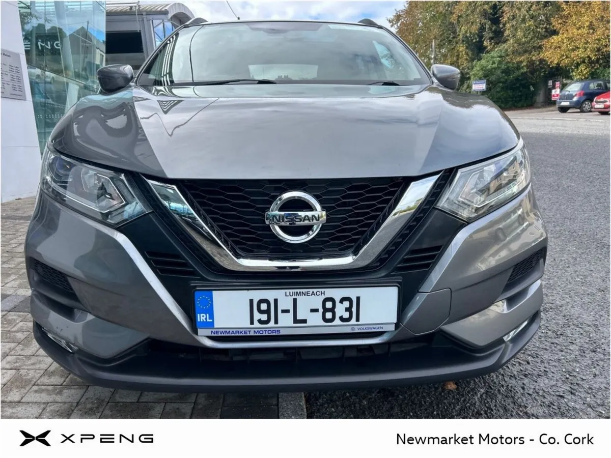 Nissan Qashqai SUV, Diesel, 2019, Grey