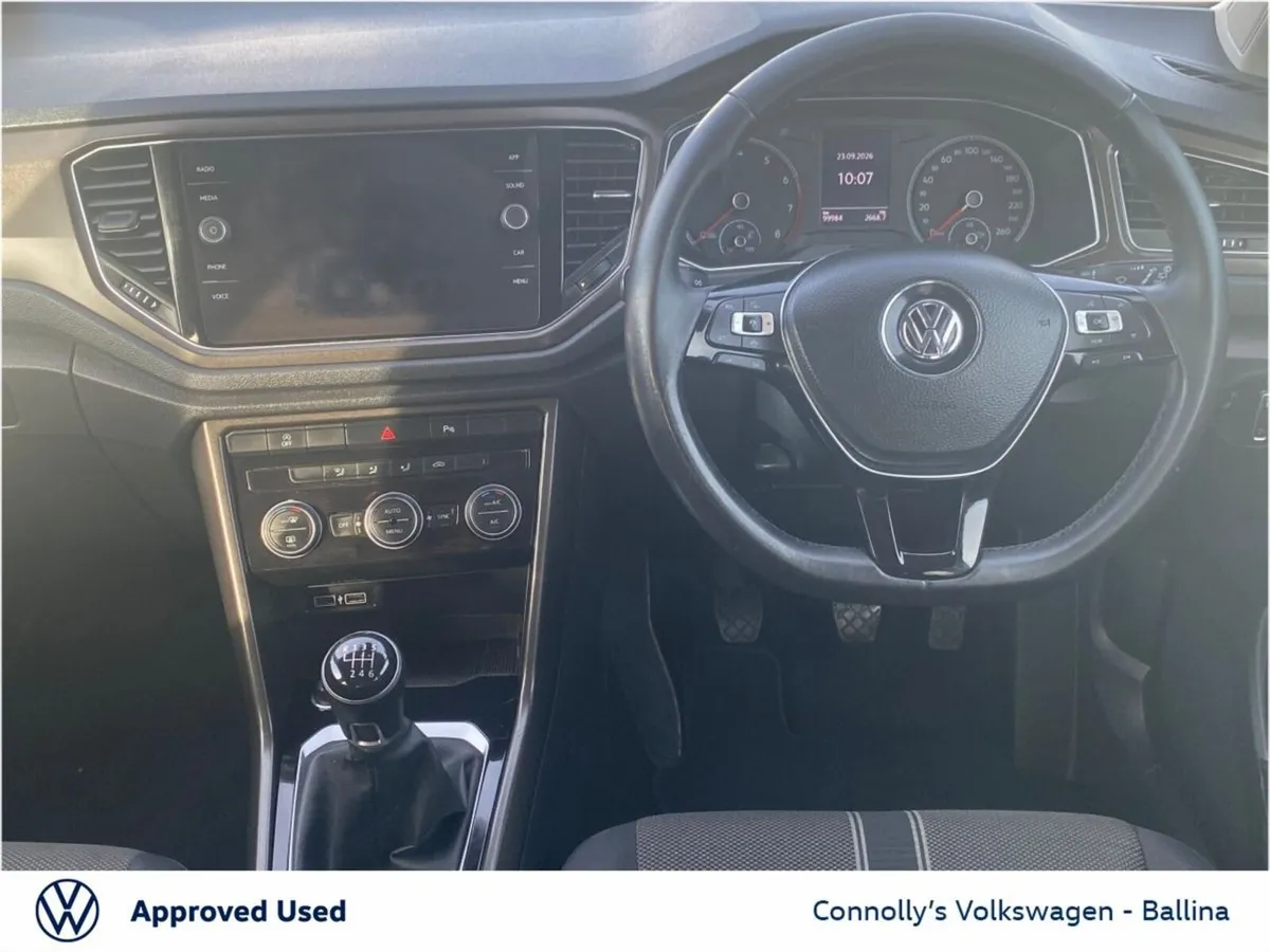 Volkswagen T-Roc SUV, Petrol, 2019, Blue