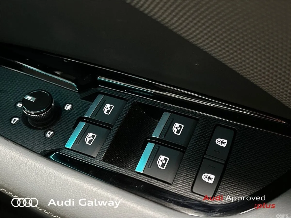 Audi Q3 SUV, Petrol Plug-in Hybrid, 2026, Black