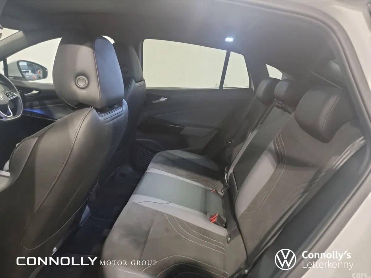Volkswagen ID.5 Estate, Electric, 2023, White