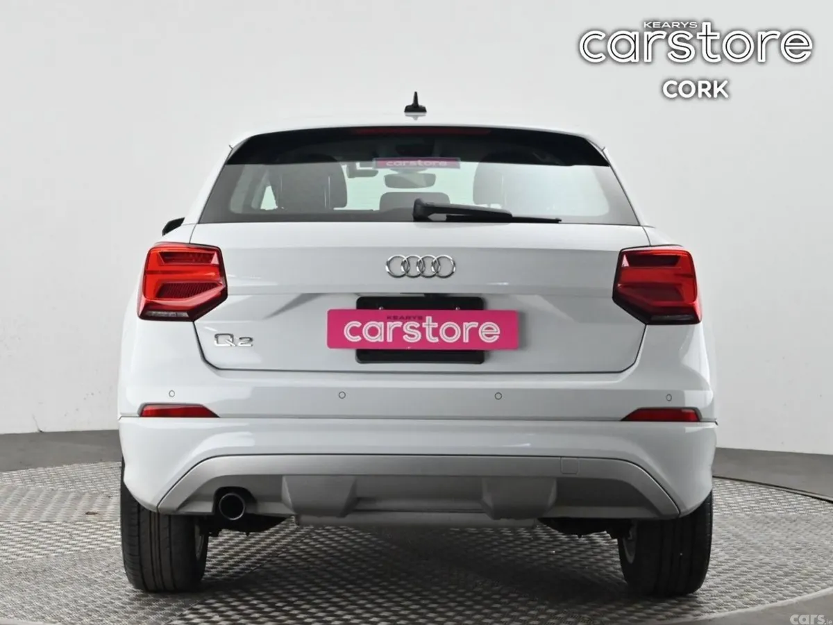 Audi Q2 SUV, Petrol, 2020, White