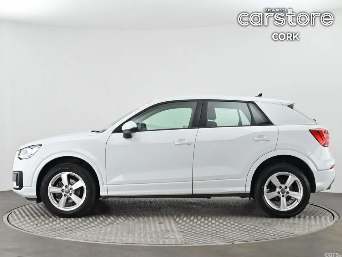 Audi Q2 SUV, Petrol, 2020, White