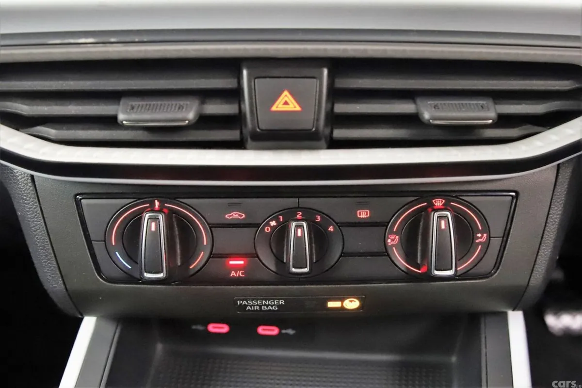 SEAT Arona SUV, Petrol, 2024, Grey