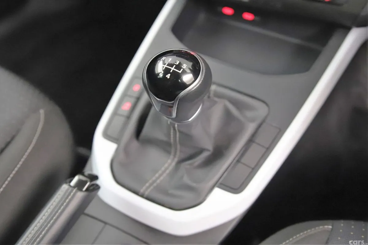 SEAT Arona SUV, Petrol, 2024, Grey