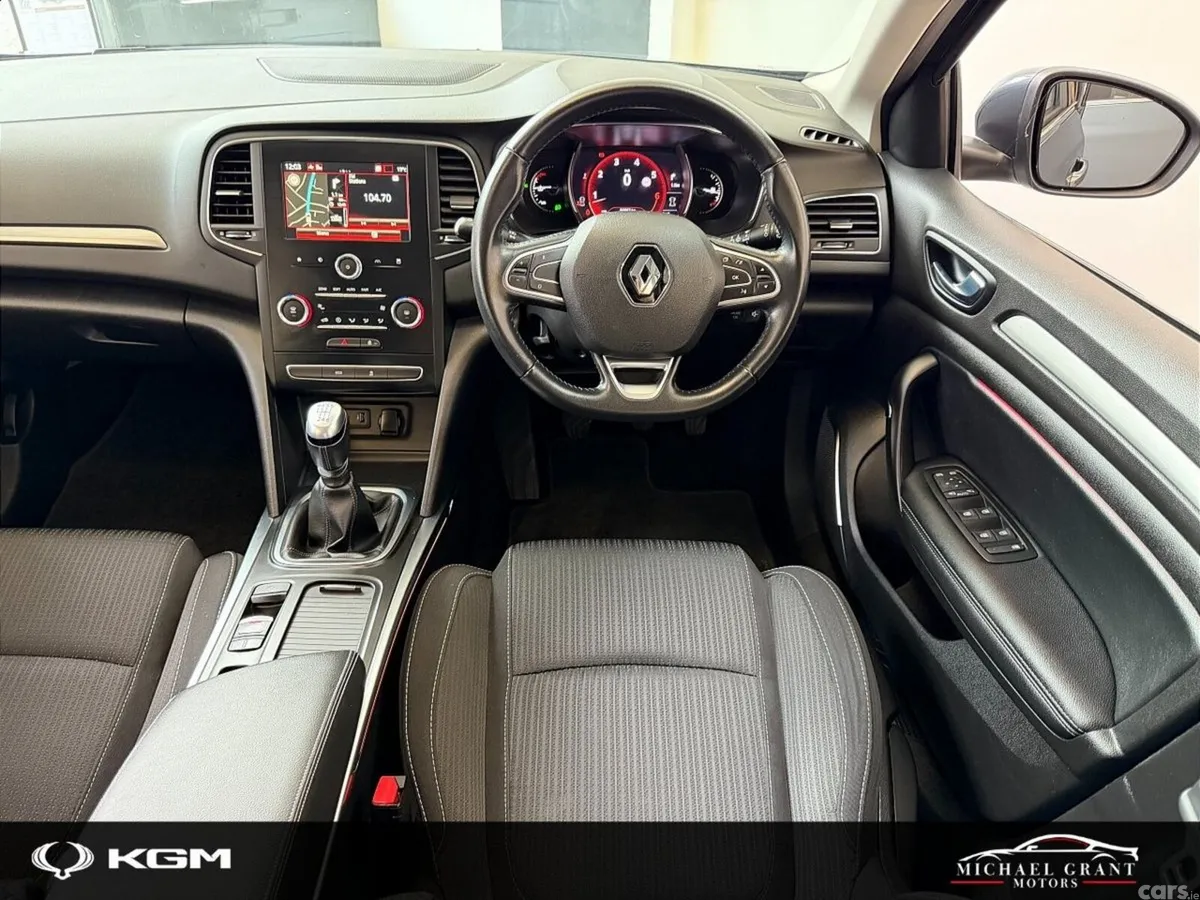 Renault Megane Estate, Petrol, 2020, Grey