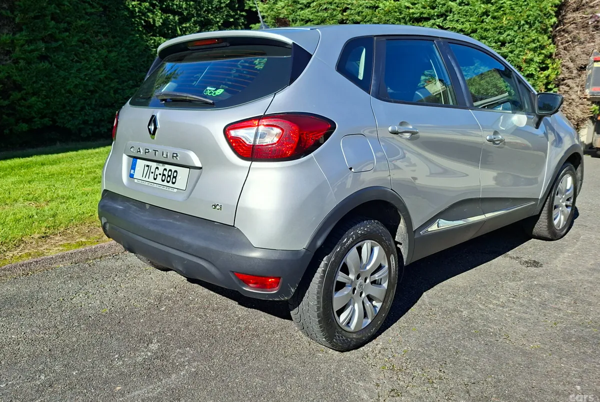Renault Captur Hatchback, Diesel, 2017, Grey