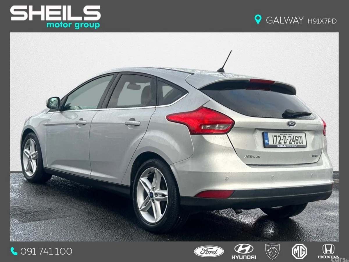 Ford Focus Hatchback, Petrol, 2017, Silver