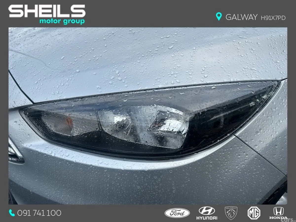 Ford Focus Hatchback, Petrol, 2017, Silver