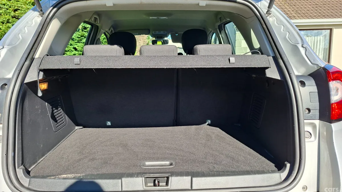 Renault Captur Hatchback, Diesel, 2017, Grey