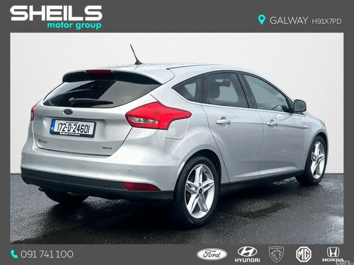 Ford Focus Hatchback, Petrol, 2017, Silver
