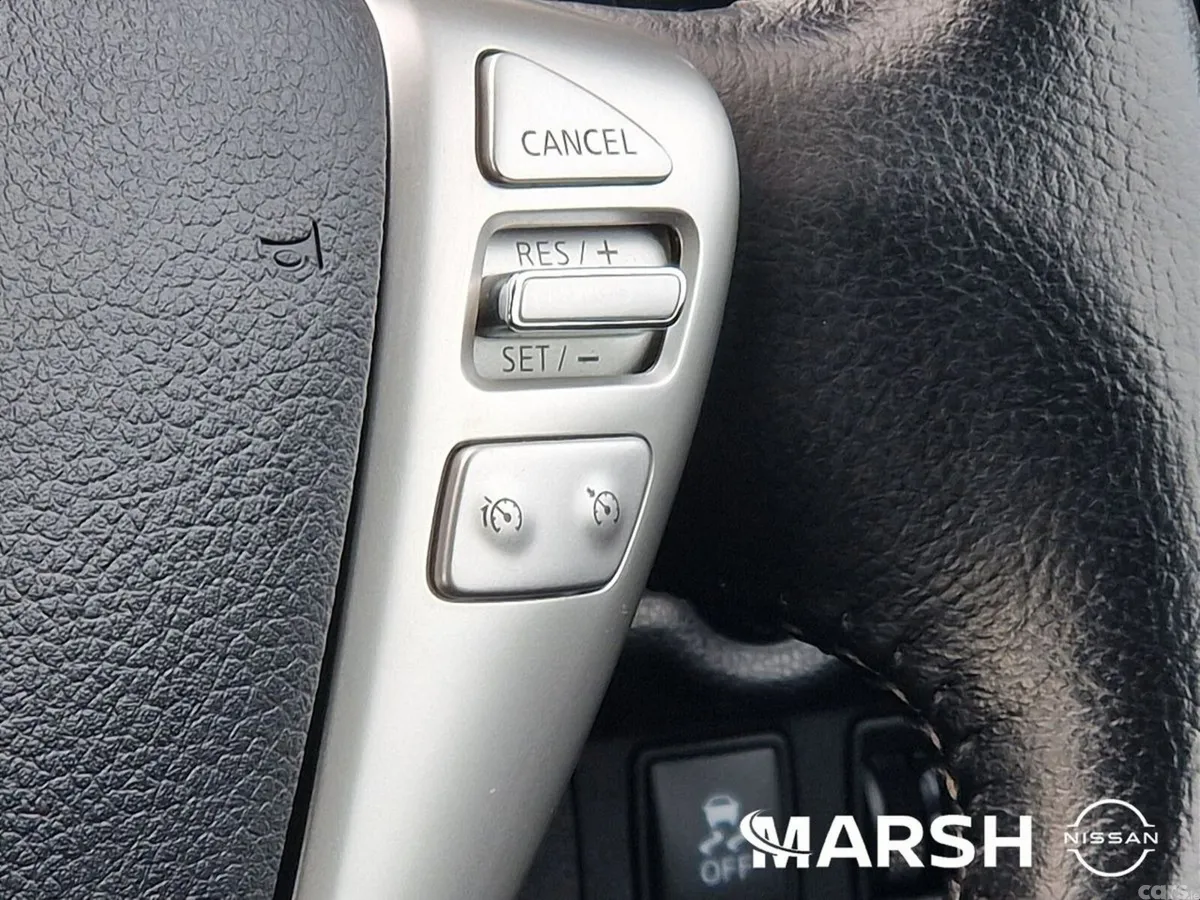 Nissan Note MPV, Petrol, 2017, Red