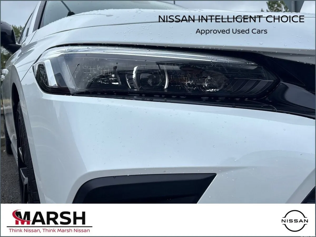 Honda Civic Hatchback, Petrol Hybrid, 2024, White