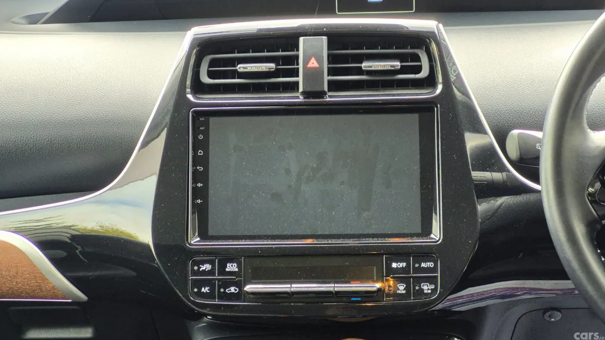 Toyota Prius Saloon, Petrol Hybrid, 2021, White