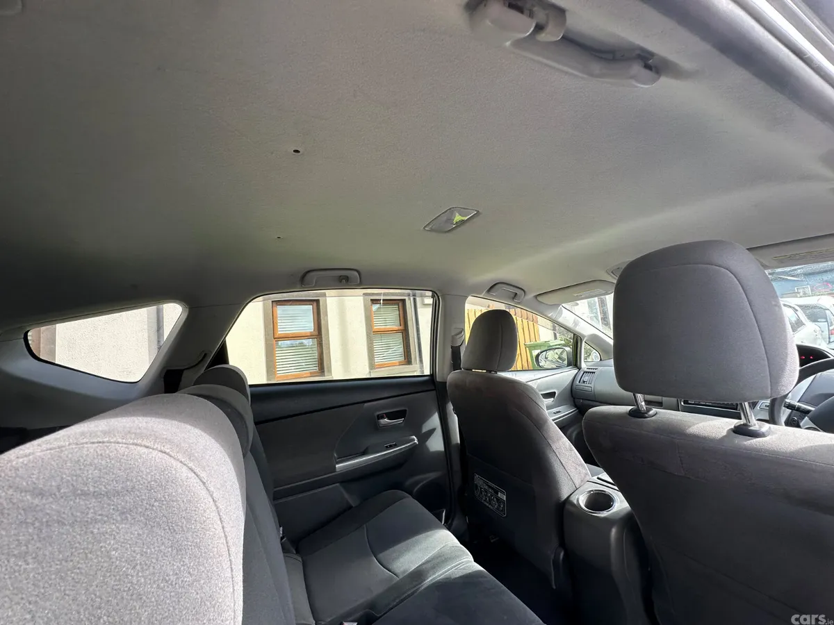 Toyota Prius MPV, Petrol Hybrid, 2012, White