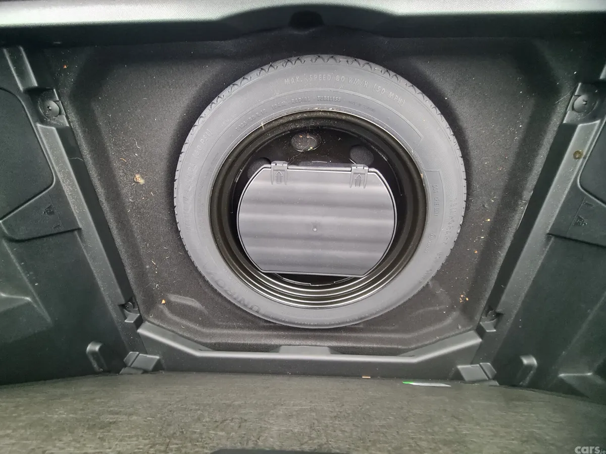 Peugeot 3008 MPV, Petrol, 2019, Grey