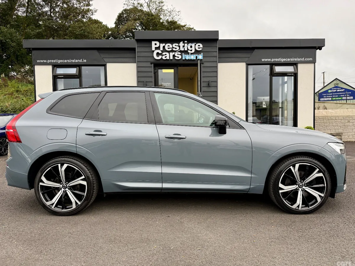 Volvo XC60 SUV, Petrol Plug-in Hybrid, 2022, Grey