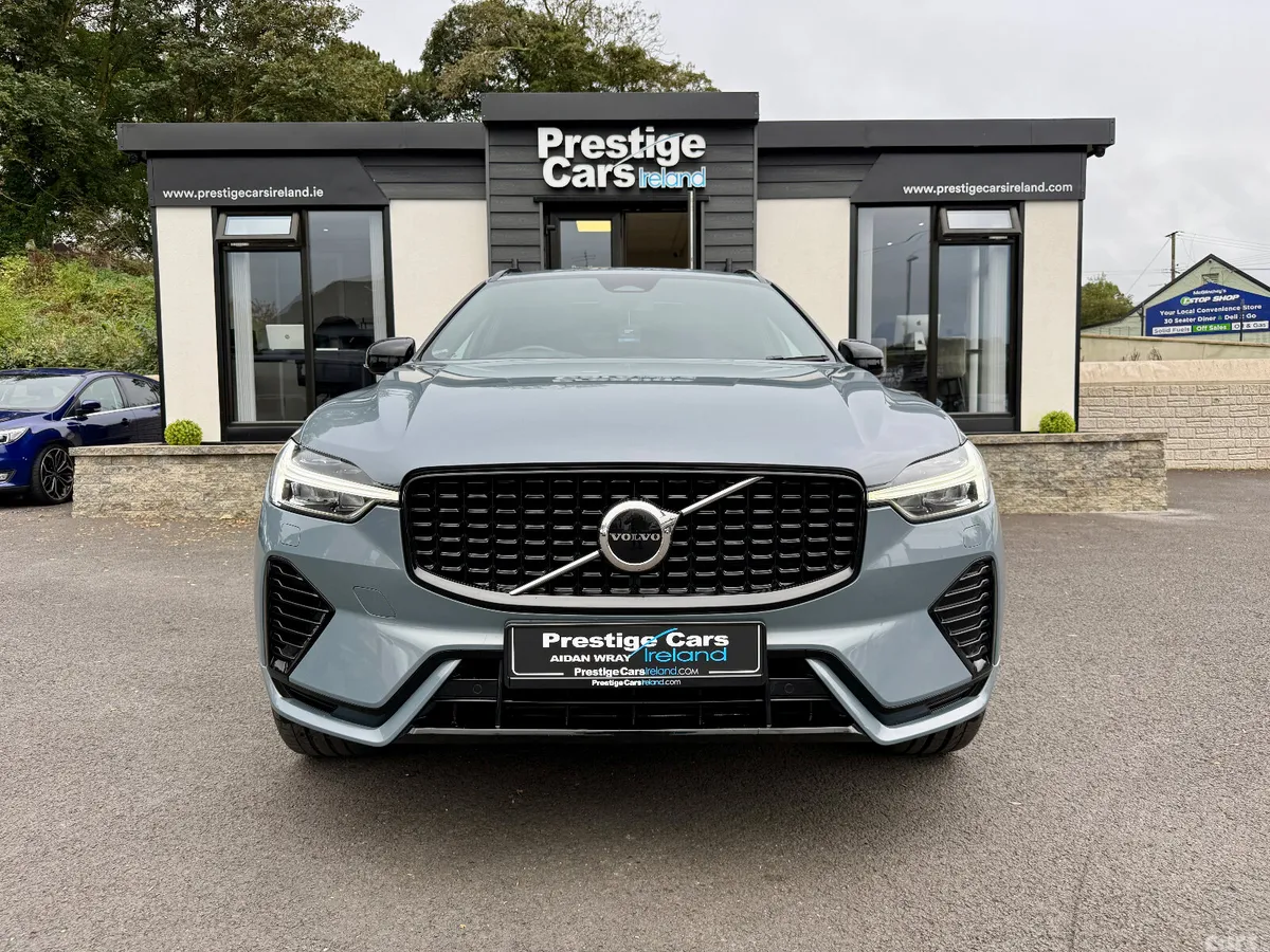 Volvo XC60 SUV, Petrol Plug-in Hybrid, 2022, Grey