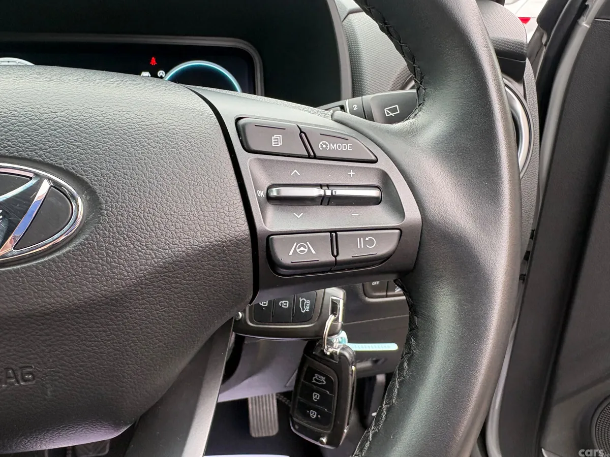 Hyundai KONA MPV, Petrol, 2022, Grey