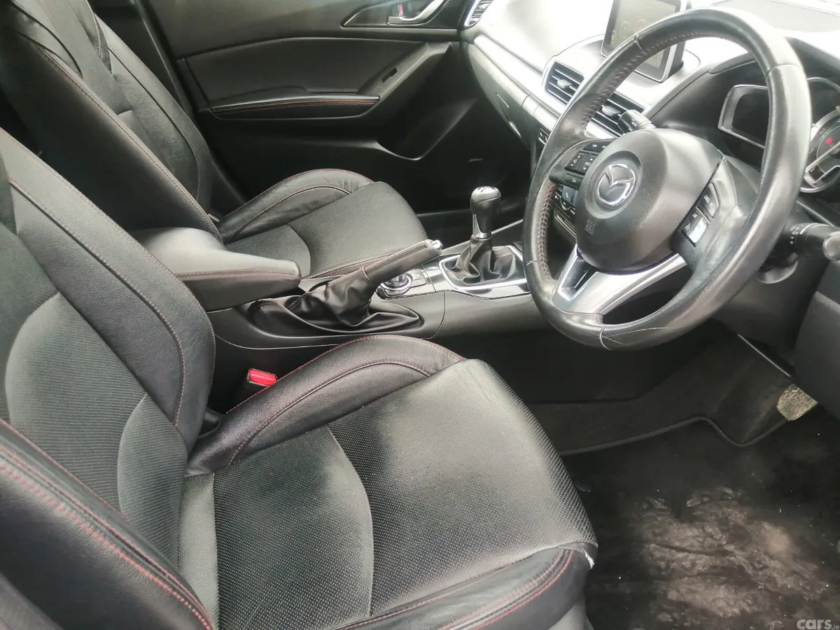 Mazda Mazda3 Saloon, Diesel, 2014, Grey
