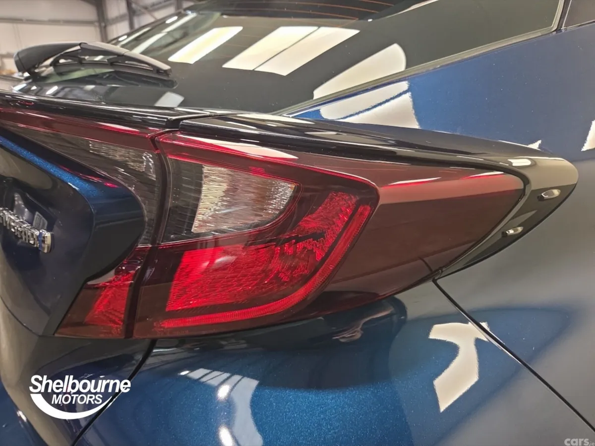 Toyota C-HR Hatchback, Petrol Hybrid, 2023, Blue