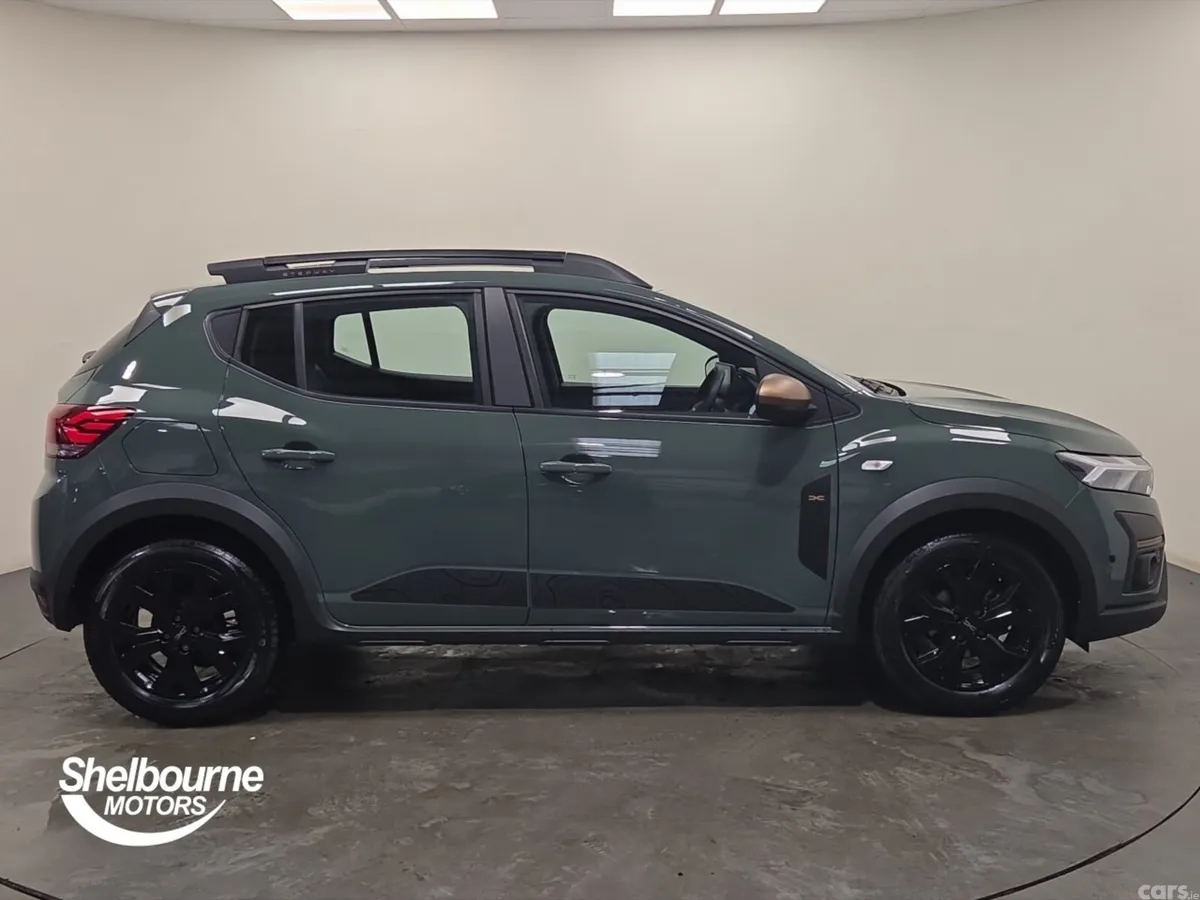 Dacia Sandero Stepway Hatchback, Petrol, 2026, Green