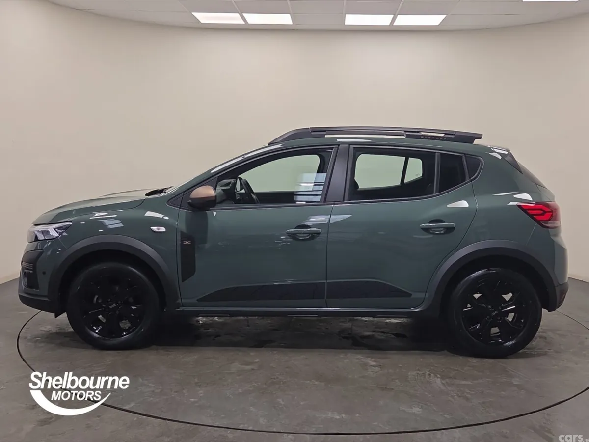 Dacia Sandero Stepway Hatchback, Petrol, 2026, Green